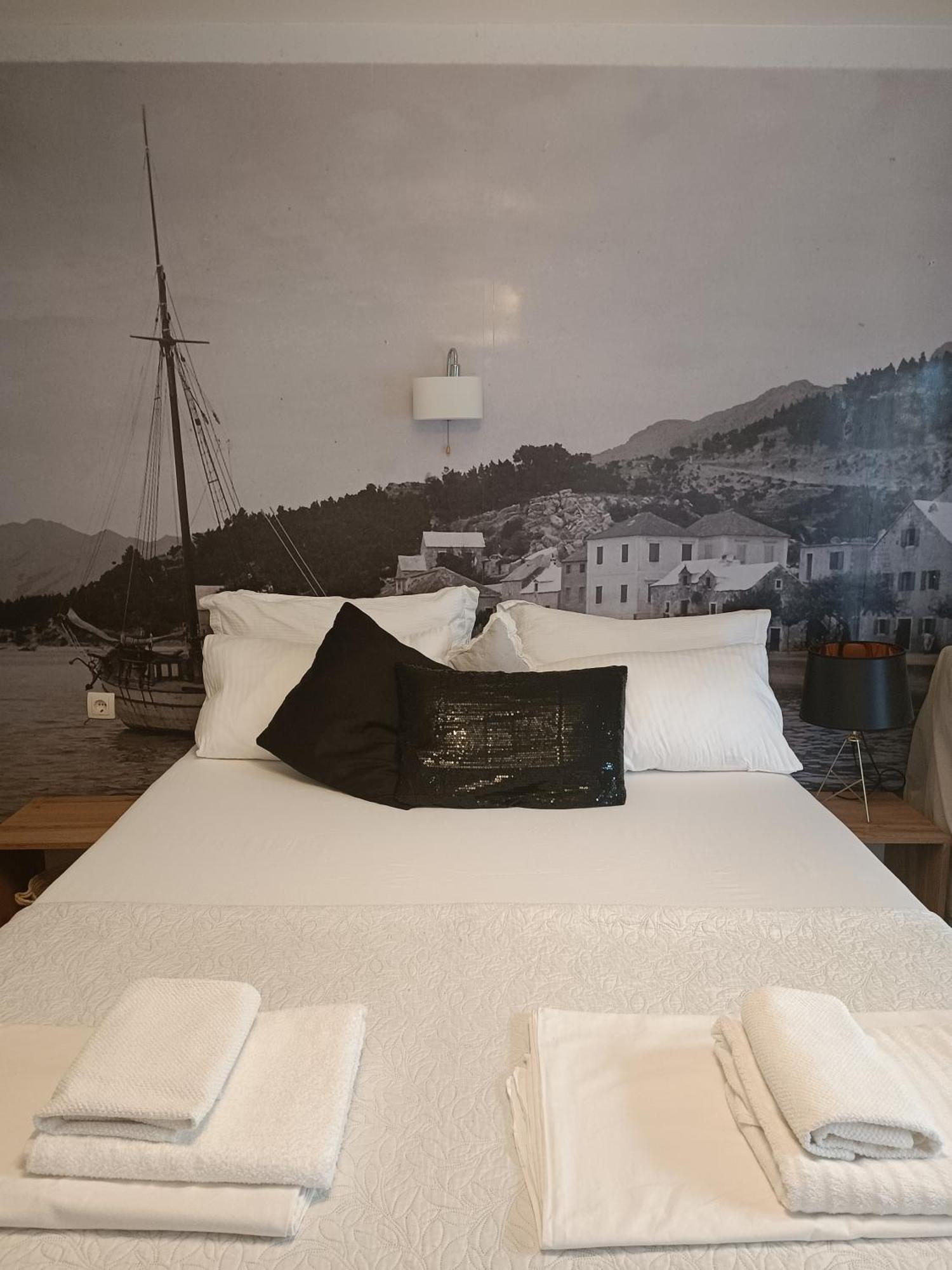 Old Port Apartment Baska Voda Room photo